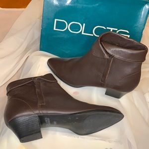 Never used Dolcis Booties in original box